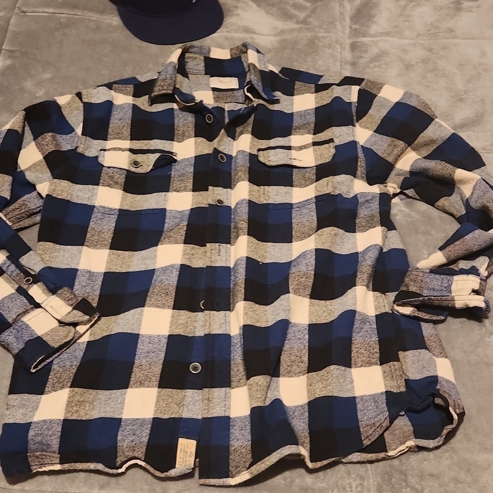 Jachs Flanel Button Up Shirt